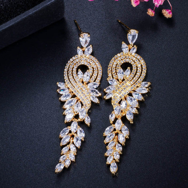 Aretes para novia de cristales con zirconias en varios colores