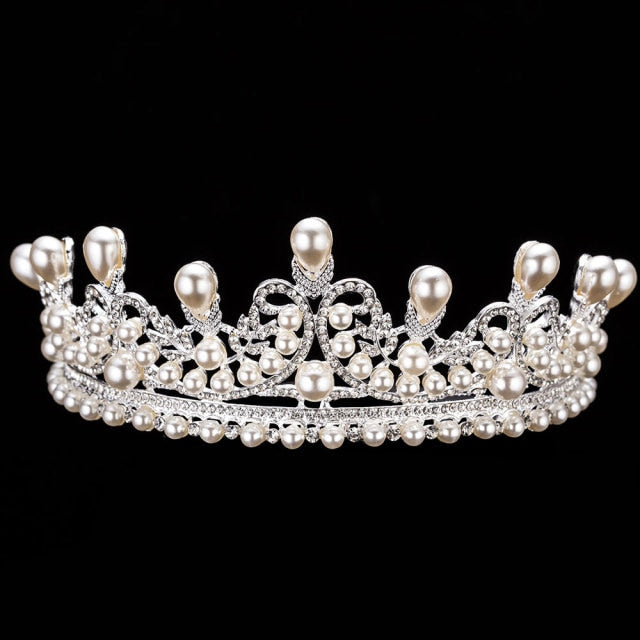 Gran variedad de tiaras y sets para novia