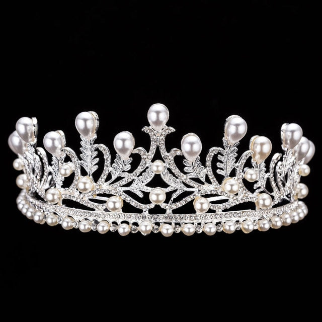 Gran variedad de tiaras y sets para novia