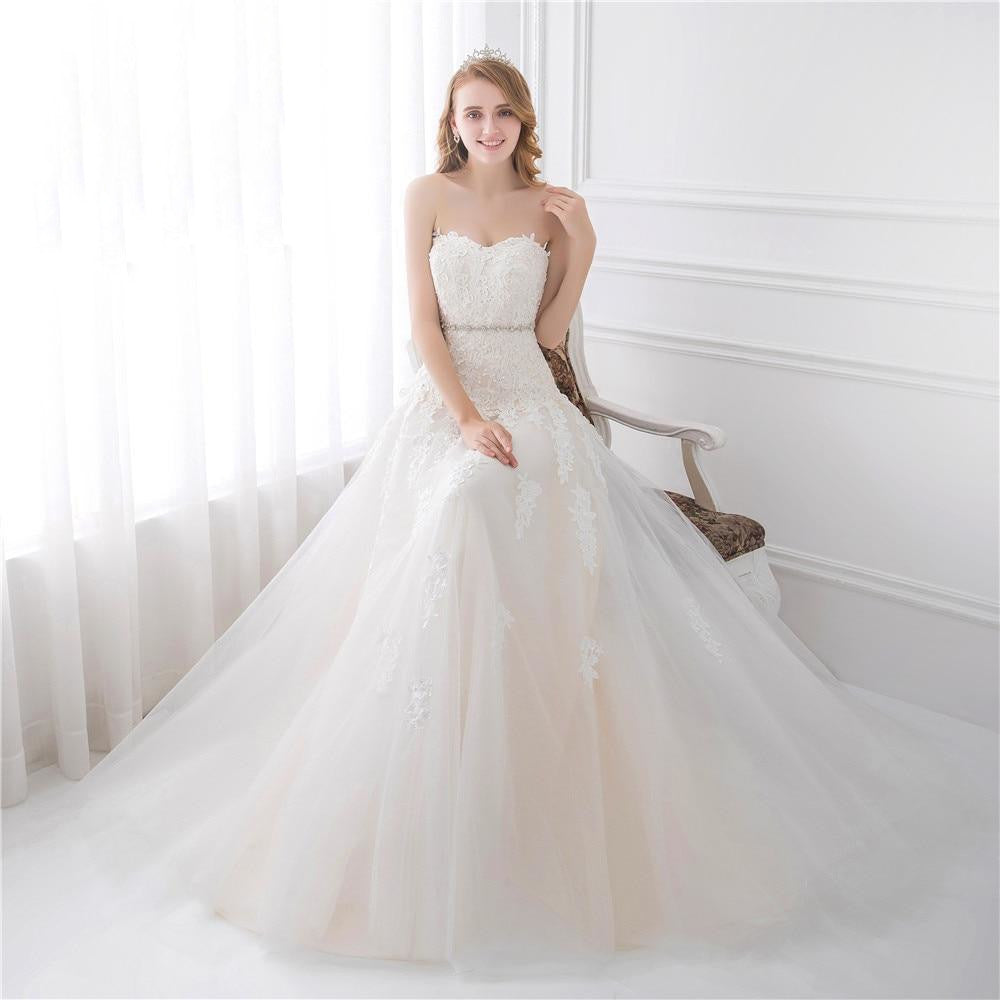 Vestido de Novia strapless corte princesa