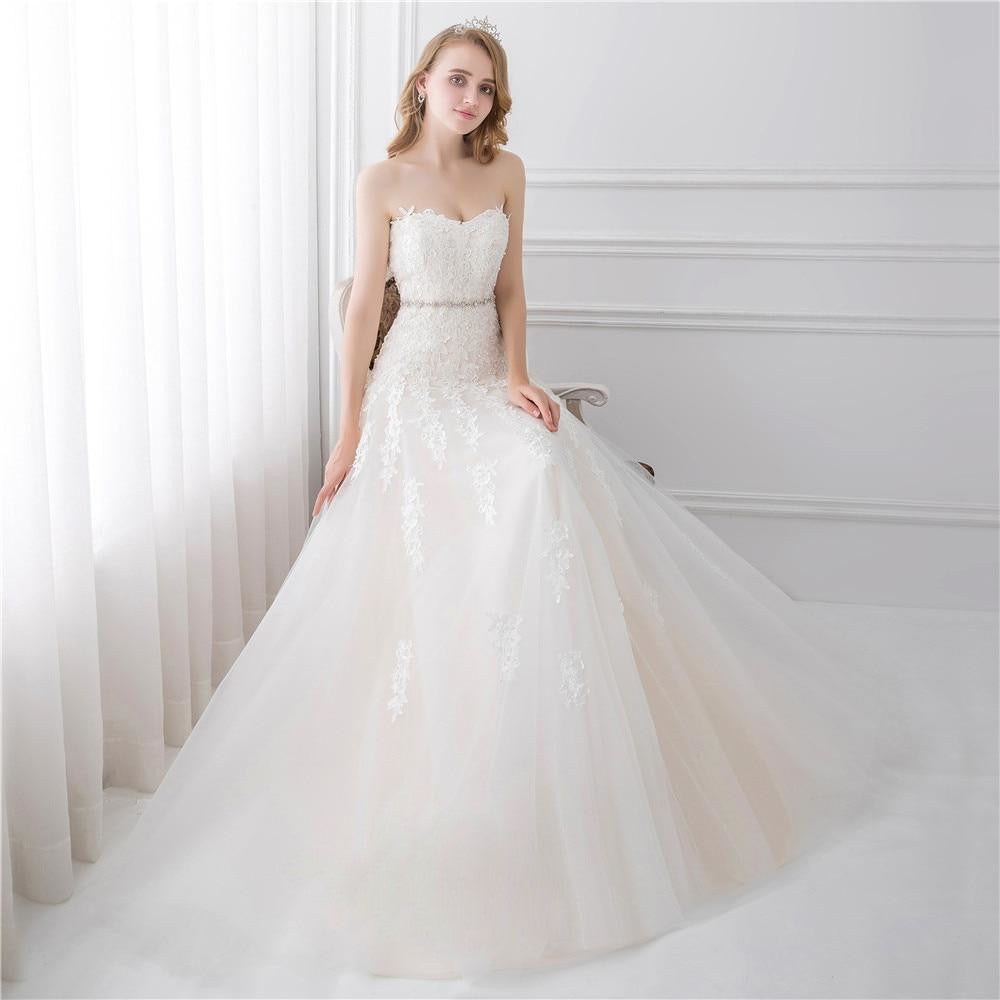 Vestido de Novia strapless corte princesa