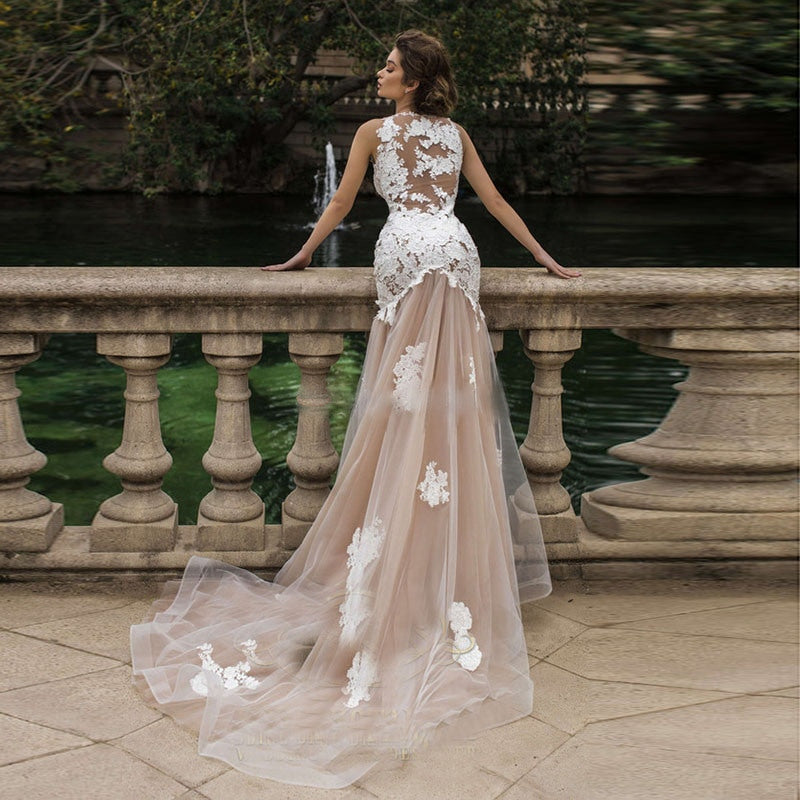 Vestido de novia Sirena en tul con apliques de encaje, sin manga